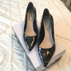 Alfani Tortoise Pointed Toe Pumps